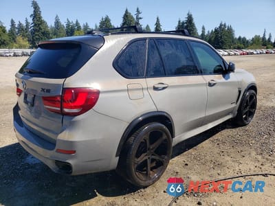 Trzecie zdjęcie samochodu z tyłu: 2017 BMW X5 SDRIVE35I VIN:5UXKR2C33H0U24380 - miniatura