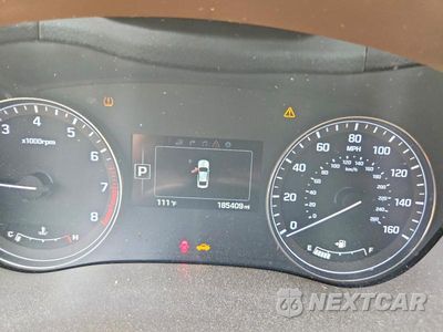 Zdjęcie 9 z 12 samochodu: 2015 HYUNDAI GENESIS 3.8L VIN:KMHGN4JE3FU014523 - miniatura