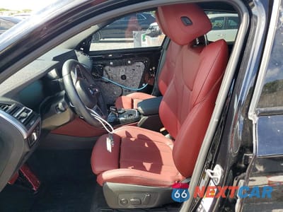 Zdjęcie 7 z 13 samochodu: 2025 BMW X4 M40I VIN:5UX43DT03S9170961 - miniatura
