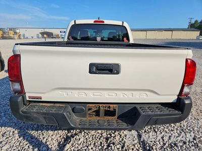 Zdjęcie 6 z 12 samochodu: 2020 TOYOTA TACOMA SR VIN:5TFRX5GN6LX178721 - miniatura
