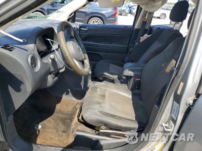 Zdjęcie 7 z 14 samochodu: 2015 JEEP COMPASS SPORT VIN:1C4NJDBB9FD225723 - miniatura