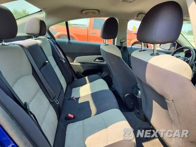 Zdjęcie 10 z 12 samochodu: 2012 CHEVROLET CRUZE LS VIN:1G1PC5SH6C7370427 - miniatura