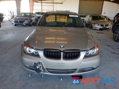 Piąte zdjęcie samochodu w środku: 2008 BMW 328 I VIN:WBAVA37518NL53722 - miniatura