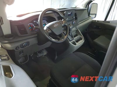 Zdjęcie 8 z 13 samochodu: 2023 FORD TRANSIT T-250 VIN:1FTBR1C85PKB80192 - miniatura