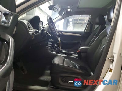 Zdjęcie 7 z 14 samochodu: 2017 AUDI Q3 PREMIUM VIN:WA1BCCFS9HR015527 - miniatura