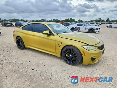 Czwarte zdjęcie samochodu z boku: 2015 BMW M4 VIN:WBS3R9C59FK331552 - miniatura