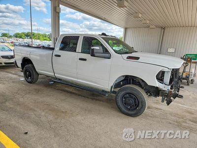 Czwarte zdjęcie samochodu z boku: 2025 RAM 2500 TRADESMAN VIN:3C6UR5HJ8SG556399 - miniatura