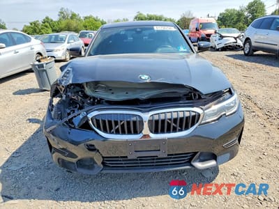 Piąte zdjęcie samochodu w środku: 2020 BMW 330XI VIN:3MW5R7J02L8B15452 - miniatura