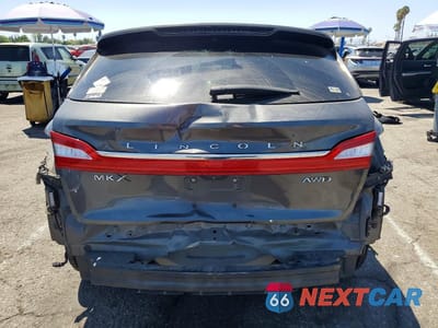 Zdjęcie 6 z 14 samochodu: 2018 LINCOLN MKX RESERVE VIN:2LMPJ8LR3JBL29246 - miniatura