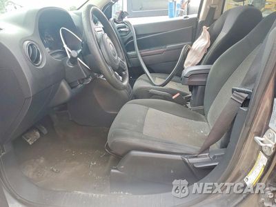 Zdjęcie 7 z 13 samochodu: 2017 JEEP COMPASS SPORT VIN:1C4NJCBA3HD146522 - miniatura