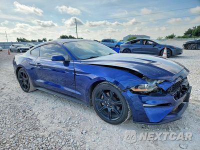 Czwarte zdjęcie samochodu z boku: 2020 FORD MUSTANG VIN:1FA6P8TH8L5158573 - miniatura