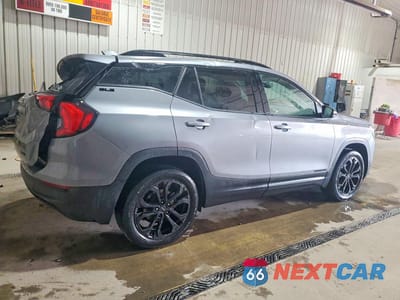 Trzecie zdjęcie samochodu z tyłu: 2020 GMC TERRAIN SLE VIN:3GKALTEV4LL193234 - miniatura