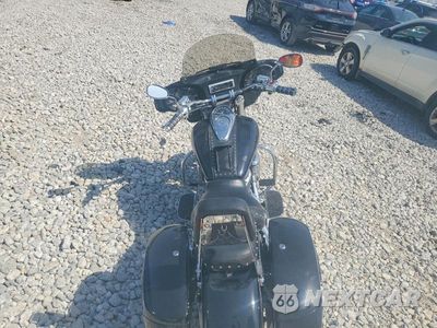 Zdjęcie 6 z 9 samochodu: 2006 HONDA VTX1800 N3 VIN:1HFSC49GX6A403368 - miniatura