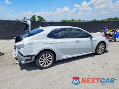 Trzecie zdjęcie samochodu z tyłu: 2024 TOYOTA CAMRY LE VIN:4T1C11AK6RU237075 - miniatura
