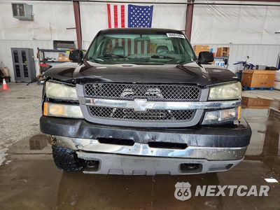 Piąte zdjęcie samochodu w środku: 2003 CHEVROLET SILVERADO K2500 HEAVY DUTY VIN:1GCHK24U13E326905 - miniatura