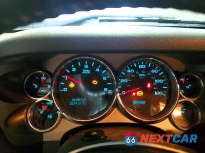 Zdjęcie 9 z 12 samochodu: 2009 CHEVROLET SILVERADO C1500 LT VIN:3GCEC23009G114657 - miniatura