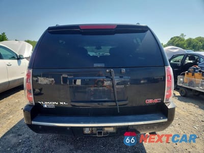 Zdjęcie 6 z 13 samochodu: 2007 GMC YUKON XL DENALI VIN:1GKFK668X7J385127 - miniatura