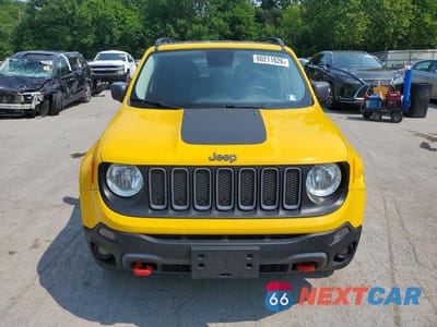 Piąte zdjęcie samochodu w środku: 2016 JEEP RENEGADE TRAILHAWK VIN:ZACCJBCT2GPD51654 - miniatura