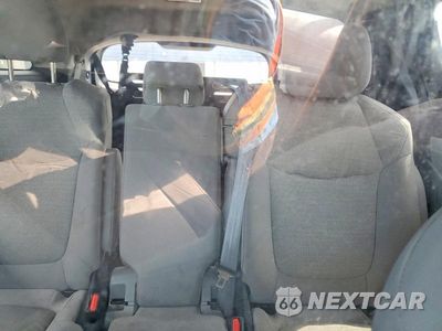 Zdjęcie 10 z 13 samochodu: 2025 TOYOTA SIENNA LE VIN:5TDKRKEC3SS242682 - miniatura