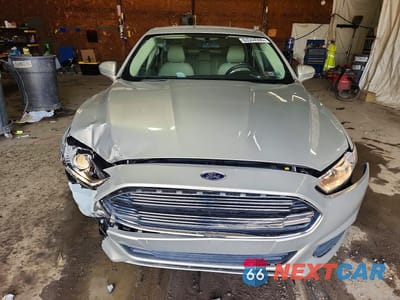 Piąte zdjęcie samochodu w środku: 2015 FORD FUSION SE VIN:3FA6P0H79FR228083 - miniatura