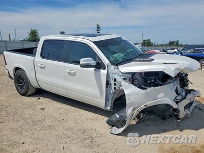 Czwarte zdjęcie samochodu z boku: 2025 RAM 1500 LARAMIE VIN:1C6SRFJP4SN705782 - miniatura