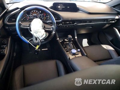 Zdjęcie 8 z 12 samochodu: 2023 MAZDA 3 PREFERRED VIN:JM1BPALM2P1604534 - miniatura
