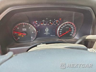 Zdjęcie 9 z 12 samochodu: 2014 GMC SIERRA K1500 DENALI VIN:3GTU2WEJ5EG450908 - miniatura