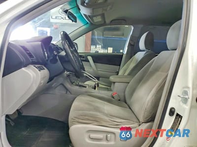 Zdjęcie 7 z 13 samochodu: 2012 TOYOTA HIGHLANDER HYBRID VIN:JTEBC3EH3C2009781 - miniatura