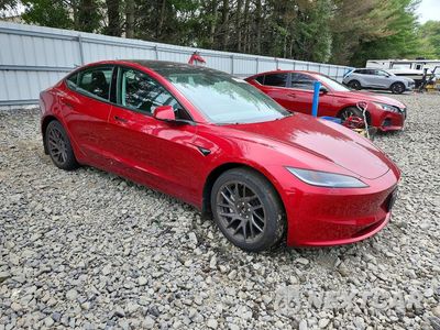 Czwarte zdjęcie samochodu z boku: 2025 TESLA MODEL 3 VIN:5YJ3E1EB9SF916615 - miniatura