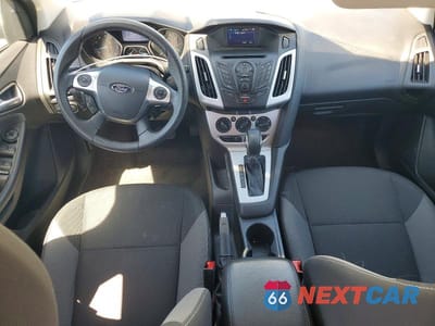 Zdjęcie 8 z 12 samochodu: 2014 FORD FOCUS SE VIN:1FADP3K2XEL185781 - miniatura