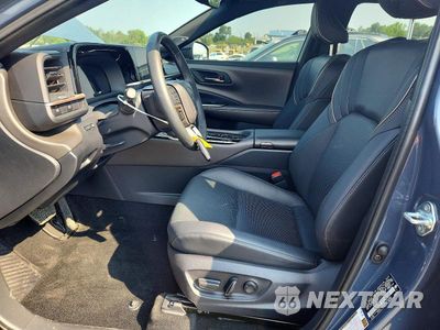 Zdjęcie 7 z 14 samochodu: 2026 TOYOTA CROWN NIGHTSHADE VIN:JTDAAAAF4T3044239 - miniatura