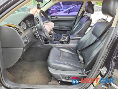 Zdjęcie 7 z 12 samochodu: 2010 CHRYSLER 300 TOURING VIN:2C3CA5CV6AH164935 - miniatura