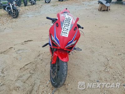 Drugie zdjęcie samochodu z przodu: 2026 HONDA CBR650 R VIN:MLHRH1551T5200075 - miniatura