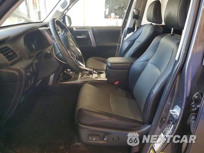 Zdjęcie 7 z 13 samochodu: 2018 TOYOTA 4RUNNER SR5 PREMIUM VIN:JTEBU5JR9J5500844 - miniatura