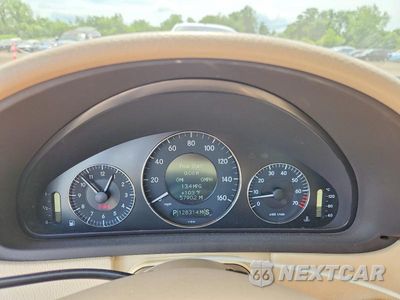Zdjęcie 9 z 12 samochodu: 2009 MERCEDES-BENZ CLK 550 VIN:WDBTJ72H79F266291 - miniatura