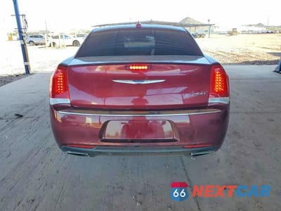Zdjęcie 6 z 12 samochodu: 2021 CHRYSLER 300 TOURING VIN:2C3CCAAG2MH509177 - miniatura