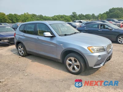 Czwarte zdjęcie samochodu z boku: 2012 BMW X3 XDRIVE28I VIN:5UXWX5C56CL727428 - miniatura
