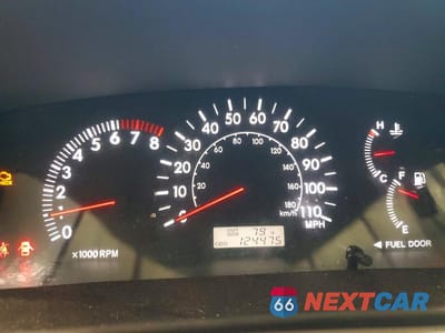 Zdjęcie 9 z 12 samochodu: 2005 TOYOTA COROLLA LE VIN:JTDBR32E952052537 - miniatura