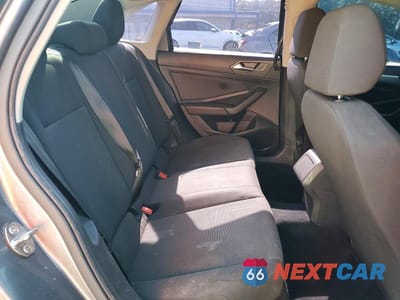 Zdjęcie 10 z 12 samochodu: 2019 VOLKSWAGEN JETTA S VIN:3VWC57BU0KM094725 - miniatura