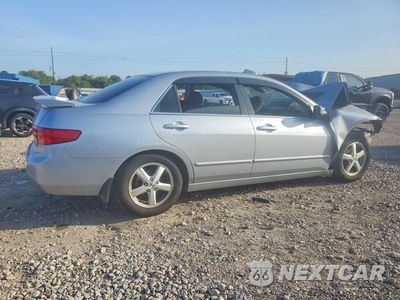 Trzecie zdjęcie samochodu z tyłu: 2005 HONDA ACCORD EX VIN:1HGCM567X5A183851 - miniatura