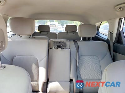 Zdjęcie 10 z 13 samochodu: 2016 HYUNDAI SANTA FE SE VIN:KM8SMDHF0GU145809 - miniatura