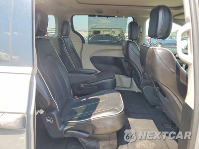 Zdjęcie 11 z 14 samochodu: 2023 CHRYSLER PACIFICA LIMITED VIN:2C4RC1GG2PR552476 - miniatura