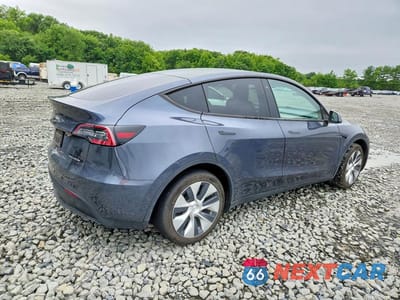 Trzecie zdjęcie samochodu z tyłu: 2020 TESLA MODEL Y VIN:5YJYGDEE8LF031593 - miniatura