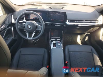 Zdjęcie 8 z 14 samochodu: 2026 BMW X1 XDRIVE28I VIN:WBX73EF08T5497044 - miniatura
