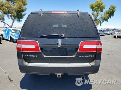 Zdjęcie 6 z 12 samochodu: 2011 LINCOLN NAVIGATOR L VIN:5LMJJ3J57BEJ00432 - miniatura