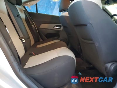 Zdjęcie 10 z 12 samochodu: 2011 CHEVROLET CRUZE LS VIN:1G1PC5SH0B7157648 - miniatura