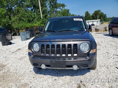 Piąte zdjęcie samochodu w środku: 2016 JEEP PATRIOT LATITUDE VIN:1C4NJRFB5GD786591 - miniatura
