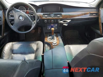 Zdjęcie 8 z 12 samochodu: 2006 BMW 530 I VIN:WBANE73576CM36971 - miniatura