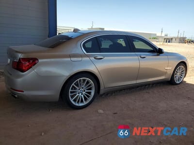 Trzecie zdjęcie samochodu z tyłu: 2013 BMW 7ER 750 LXI VIN:WBAYF8C5XDDE59378 - miniatura