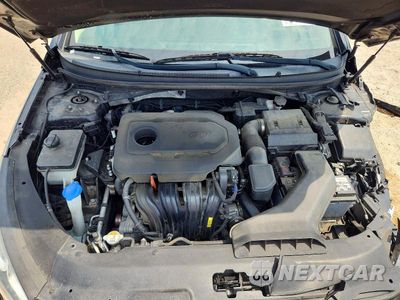 Zdjęcie 11 z 12 samochodu: 2018 HYUNDAI SONATA SE VIN:5NPE24AF7JH626384 - miniatura